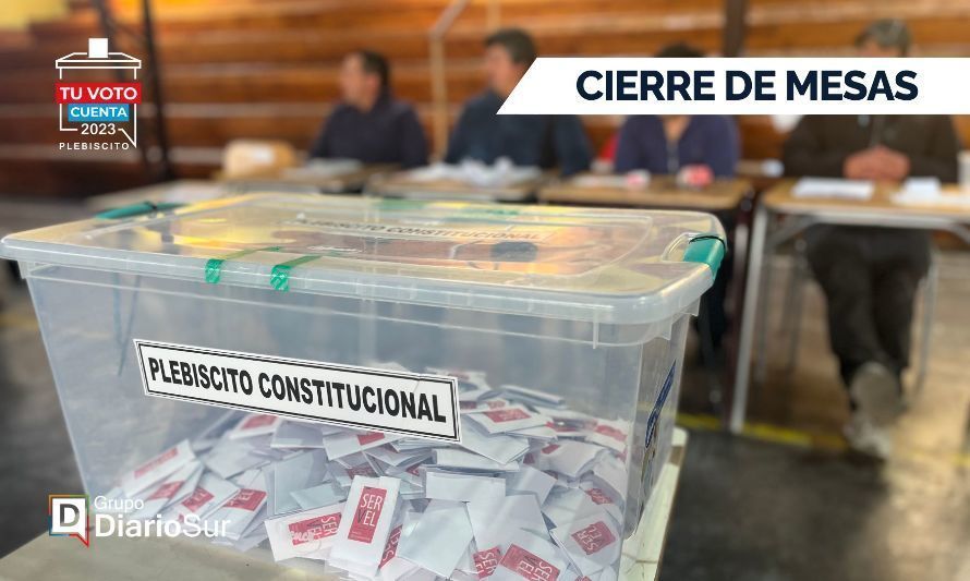 Osorno: Comienza cierre de mesas y en minutos parte conteo de votos