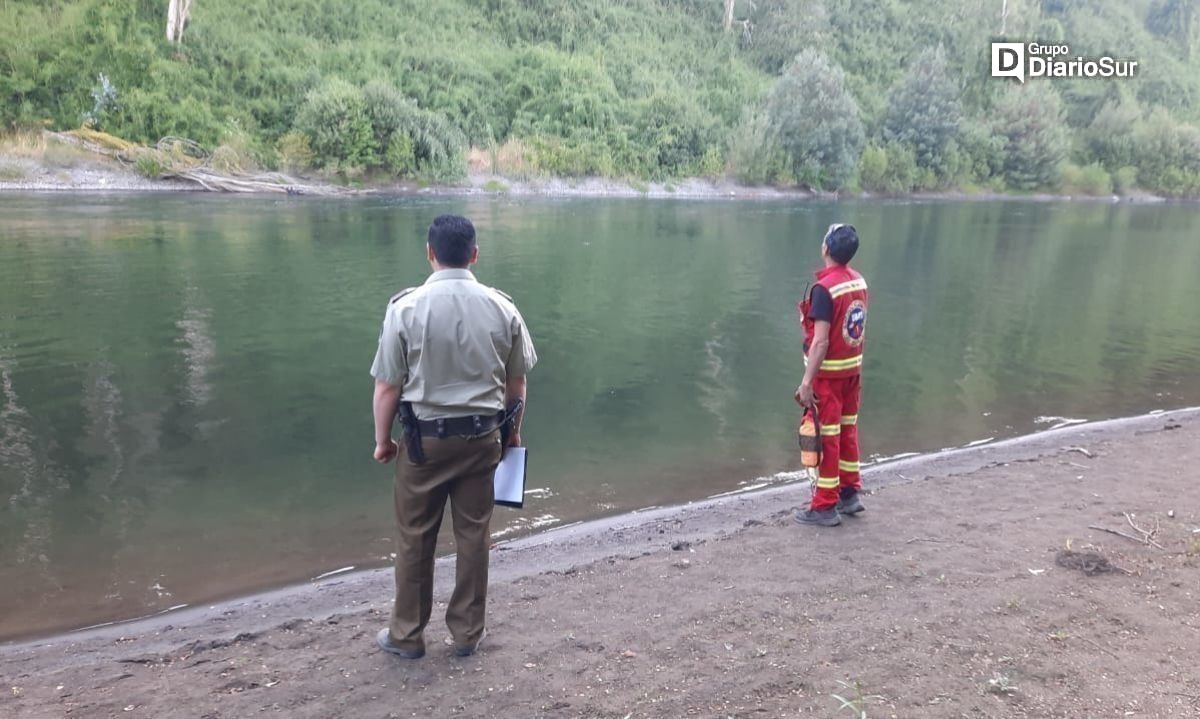 Una persona permanece desaparecida al ser arrastrada por el río Rahue