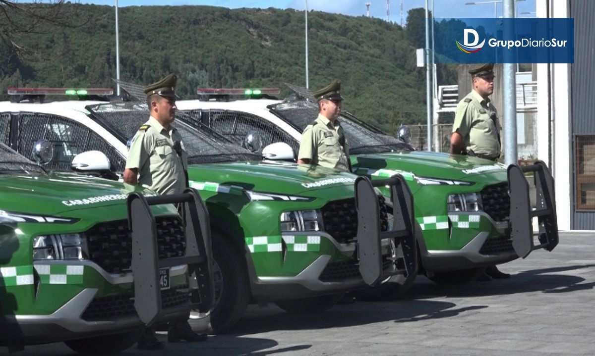 Gobierno entrega 19 nuevos vehículos a Carabineros en la región