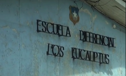 Joven de 26 años fue encontrado muerto en el interior de su dormitorio de la escuela diferencial Los Eucaliptus de Puerto Montt