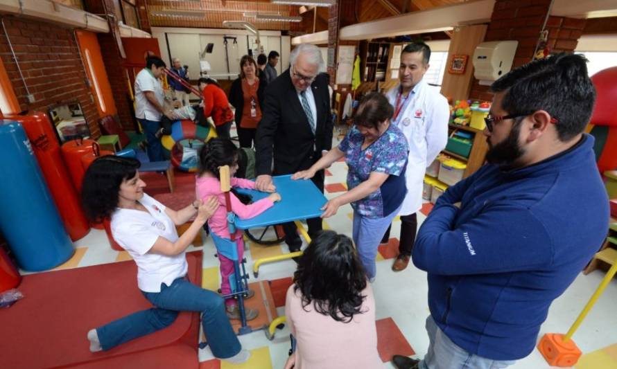Centro de rehabilitación Puerto Montt de la Teletón fue visitado por el Intendente Regional