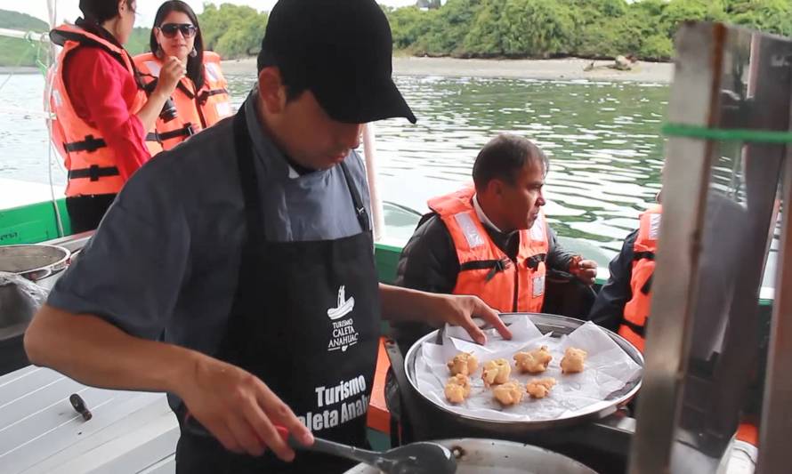 Gastronomía y paseos por la bahía y el canal de Tenglo, nuevo panorama turístico para Puerto Montt