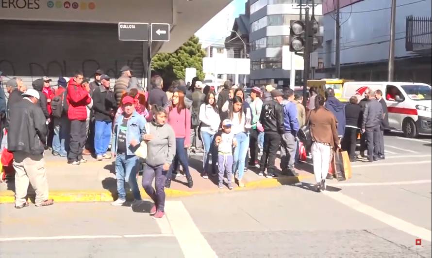 Interrumpidos pagos de Adultos Mayores por corte de luz en centro de Puerto Montt.