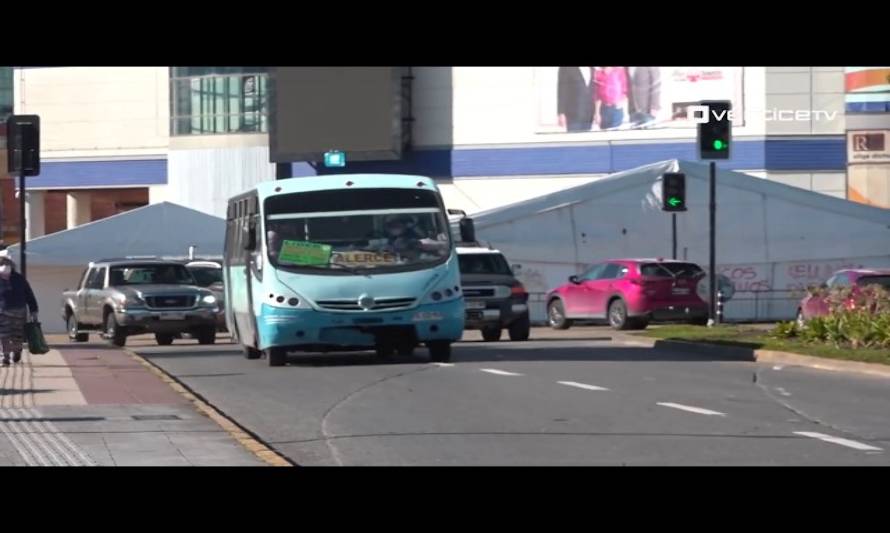 Gremios de taxis colectivos de Puerto Montt y Castro no participarán en paro de locomoción pública
