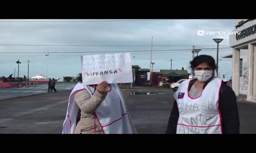 15 detenidas en nueva protesta de manipuladoras de DIPRALSA