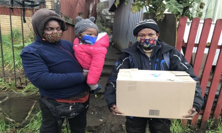 Colegio Médico Osorno realiza donación de 90 cajas de alimentos a familias vulnerables