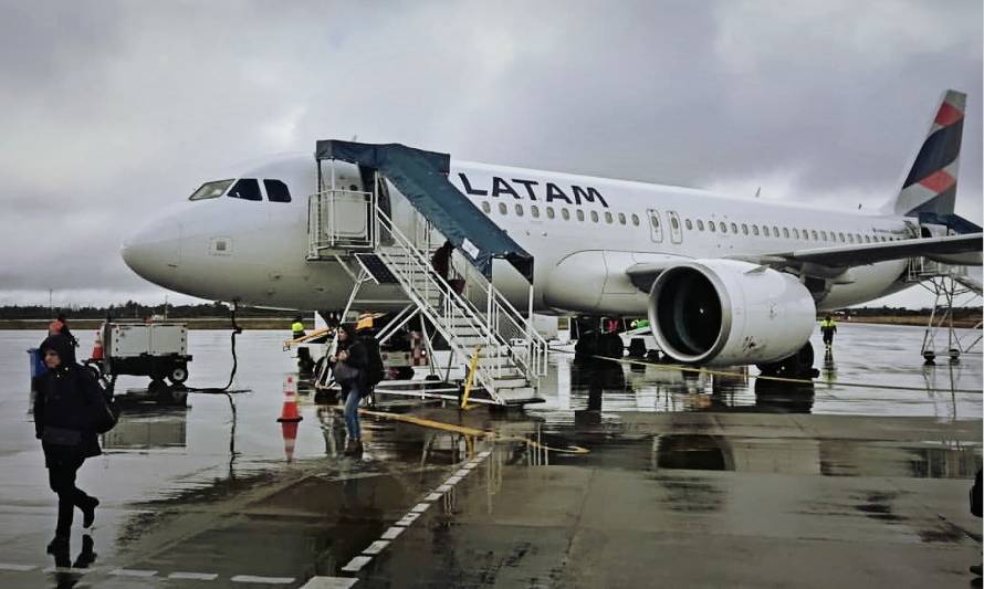 Latam cierra sus vuelos a Chiloé