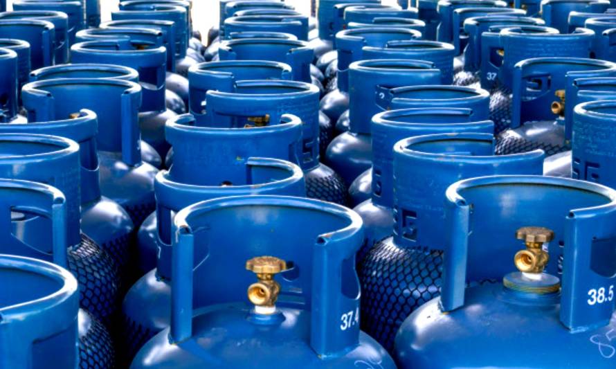 Osorno comprometió mil recargas de gas a familias afectadas por la pandemia 