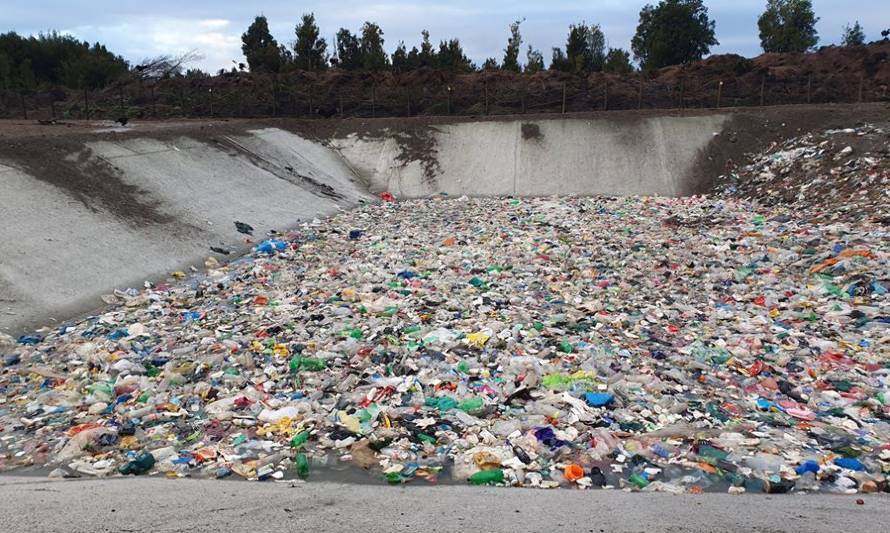 Corte Suprema ordena cierre definitivo de vertedero Puntra El Roble y da 90 días al municipio de Ancud para retirar miles de toneladas de basura