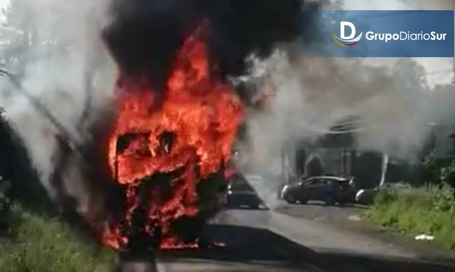 Reportan incendio de camión en sector Pilauco de Osorno