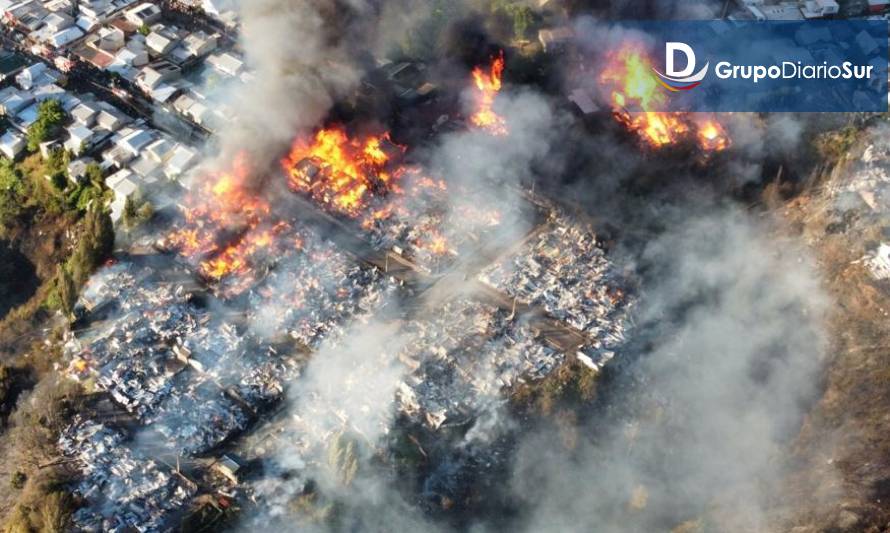 Tragedia en Castro: Cifran en 145 las casas quemadas por mega incendio