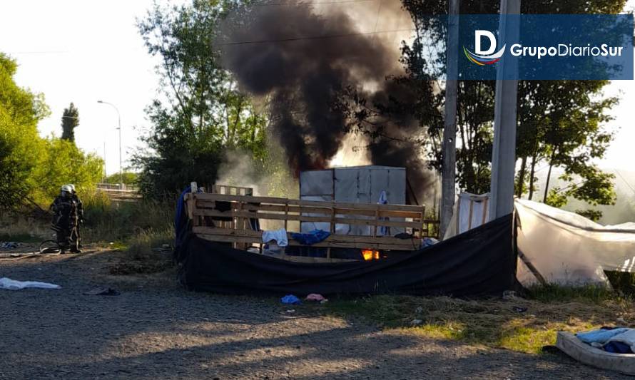 Hombre en situación de calle logró providencial escape desde incendio