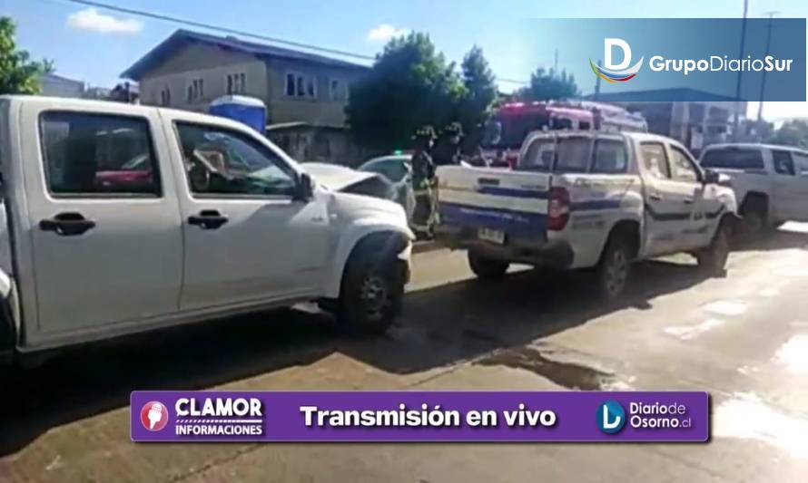 Triple colisión se registró en céntrica avenida de Osorno