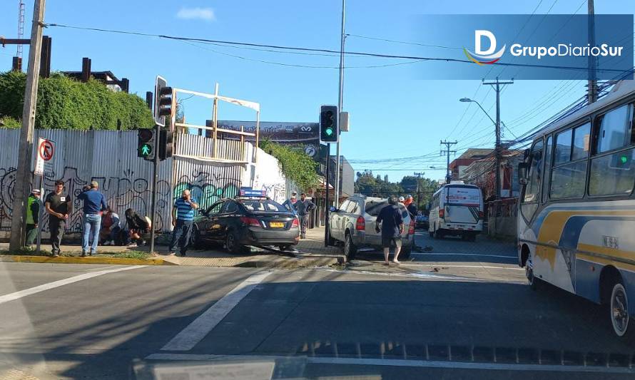 Colisión deja tres personas lesionadas en Osorno