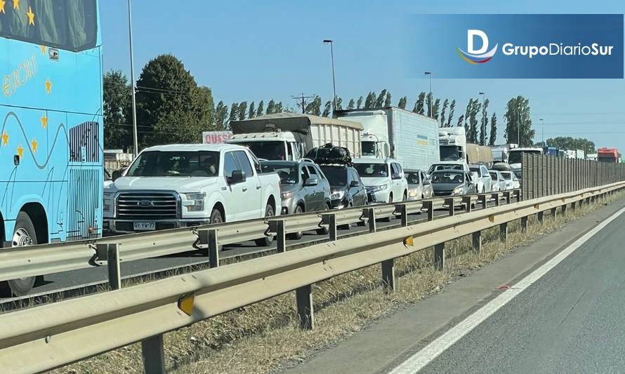 Accidente genera enorme congestión en la Ruta 5 