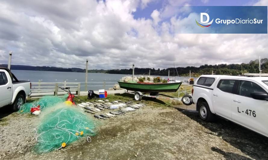Pescadores furtivos se dan a la fuga en lago Rupanco