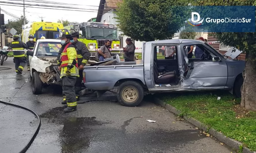 Colisión vehicular dejó tres lesionados en Osorno