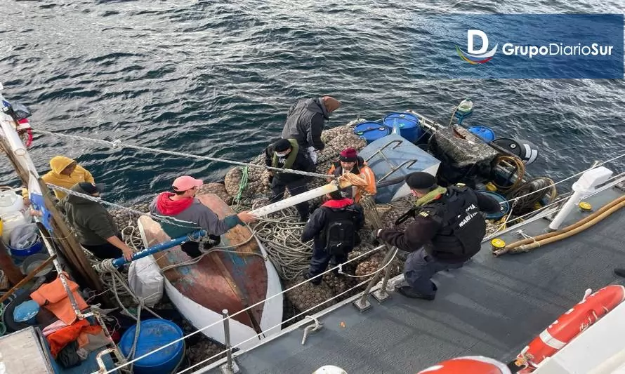 Cerca de 60 toneladas de mariscos ha incautado la Armada previo a semana santa