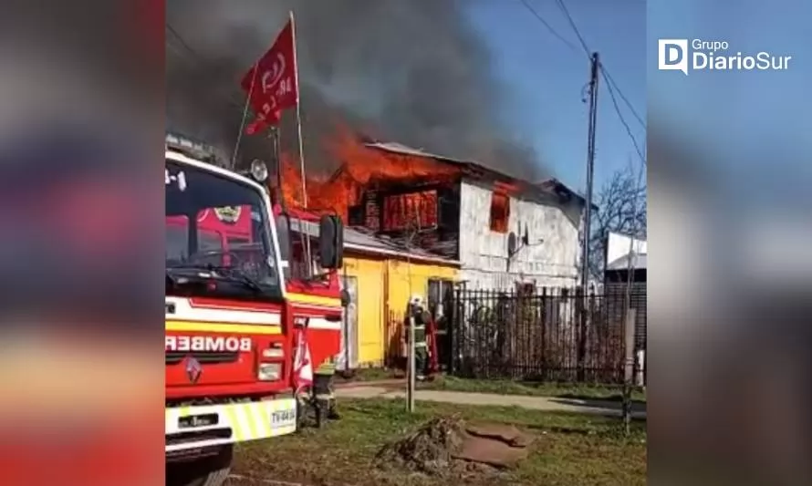 Incendio consumió vivienda con local comercial en Purranque
