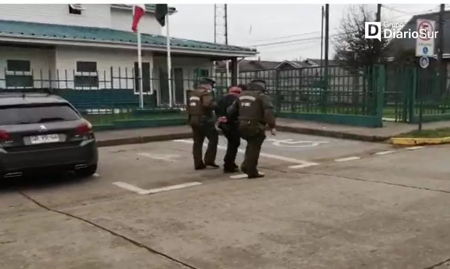 Por tres chaquetas detienen a individuo por robo en Osorno