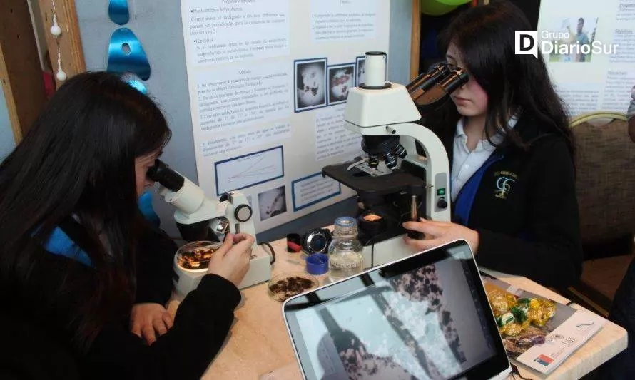 Feria de Ciencia y Tecnología contempla actividades en dos regiones 