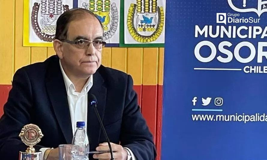 Alcalde de Osorno molesto por visita de ministro de Energía a Puerto Montt