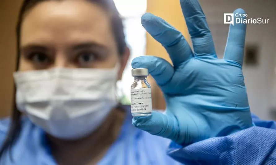 Desarrollan estudio de primera vacuna inhalada contra covid-19 en Osorno