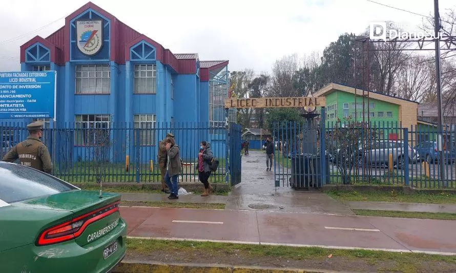 Siguen las peleas escolares: ahora detienen a dos alumnos del Liceo Industrial 