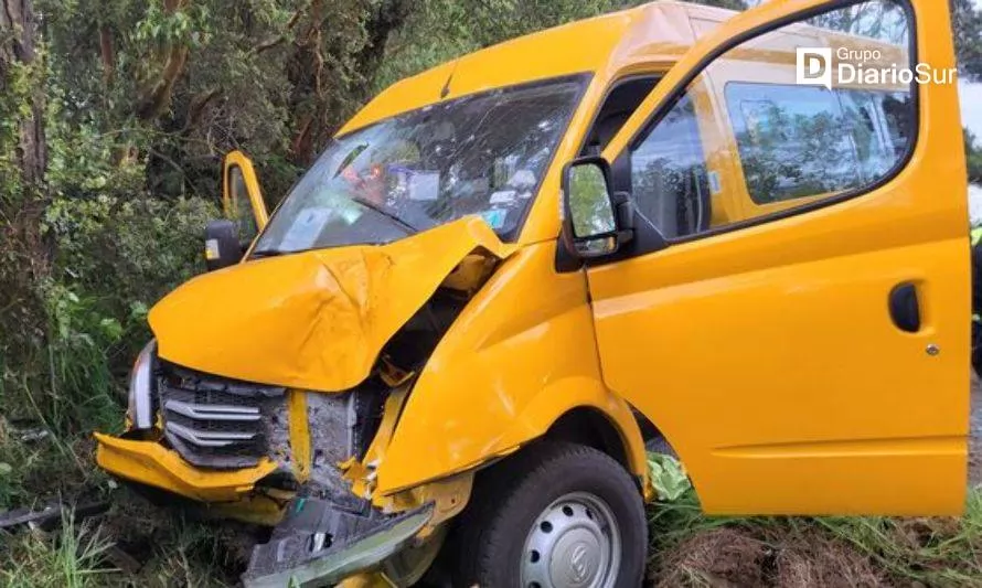 Aumentan a 16 los lesionados en accidente de furgón escolar:14 son escolares