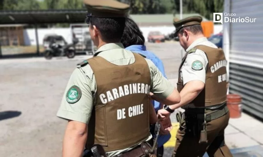 Carabineros recuperó celular sustraído por dos delincuentes en Osorno