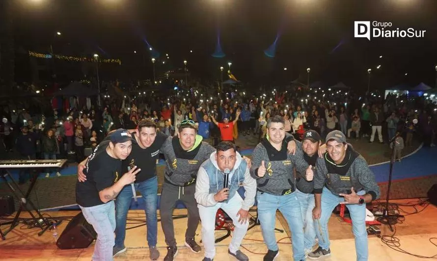 Más de dos mil personas disfrutaron de la primera noche de la Semana EntreLaguina 