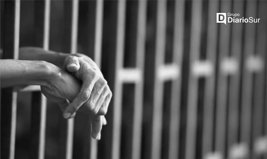 En prisión preventiva cuatro integrantes de banda que asaltaba a la salida de bancos