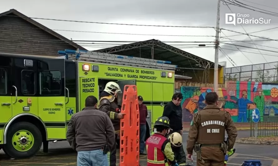 Reportan accidente que involucra a motocicleta y vehículo en Osorno