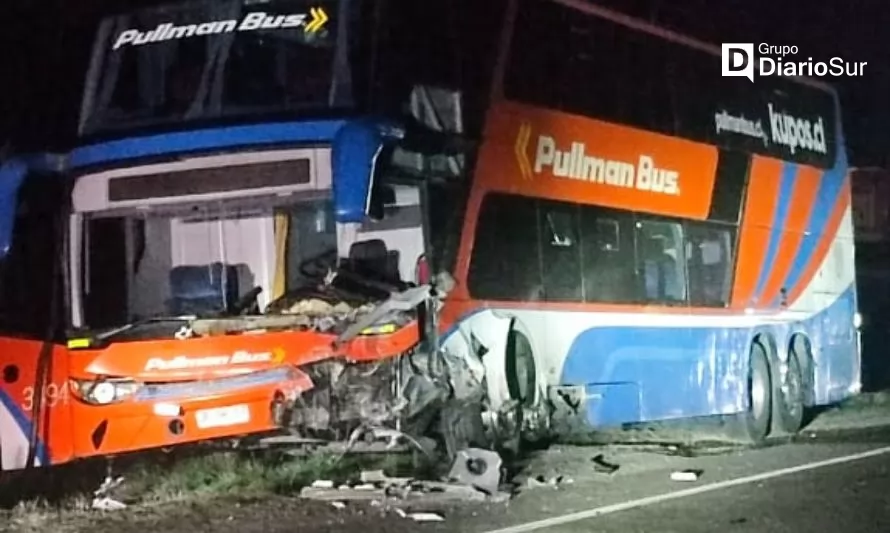Padre y su pequeño hijo fallecen tras colisión de Pullman Bus con automóvil