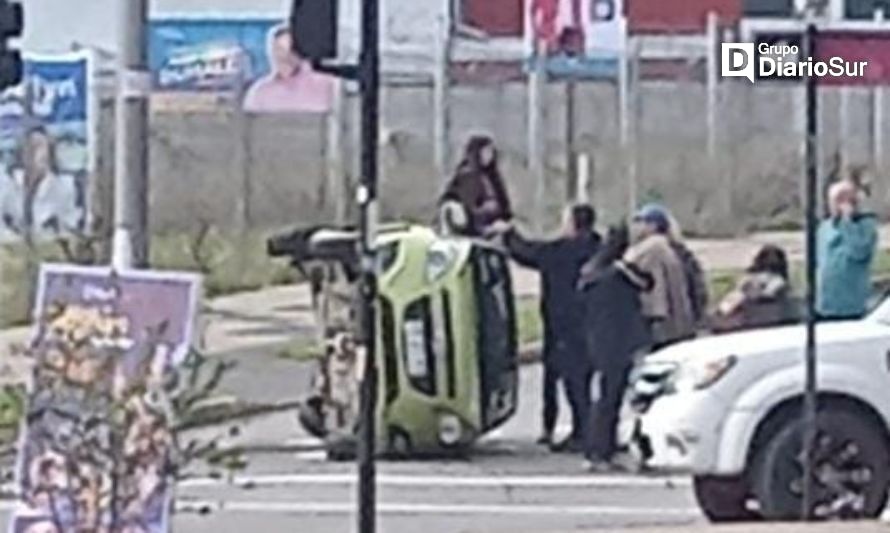 Al menos dos lesionados en accidente en el centro de Osorno