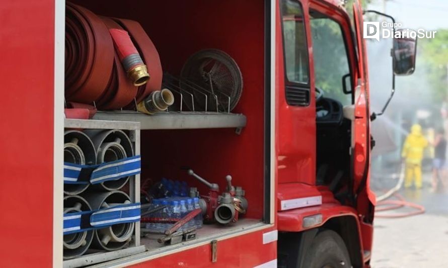 Bomberos concurre a incendio en Ruta 215