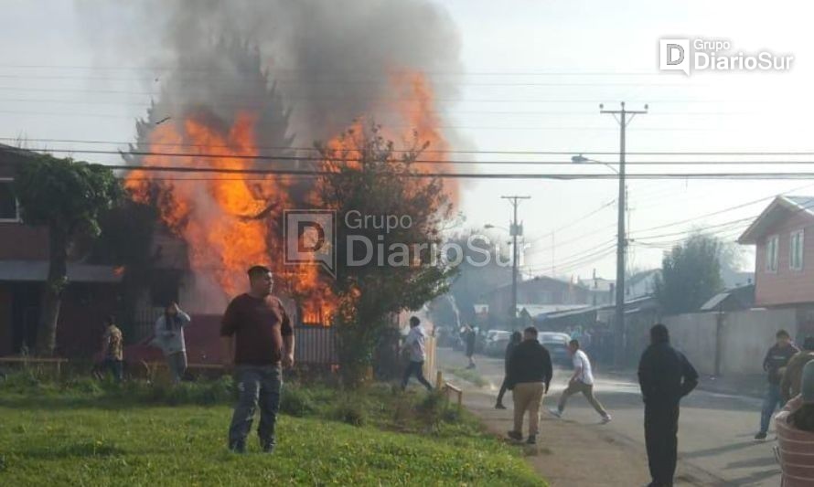 Reportan incendio en vivienda en Osorno