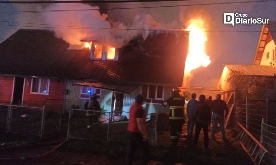 Osorno: dos casas arden en sector Chuyaca