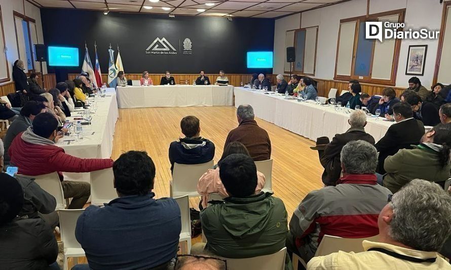 Foro Binacional inicia cónclave en San Martín de Los Andes con participación récord