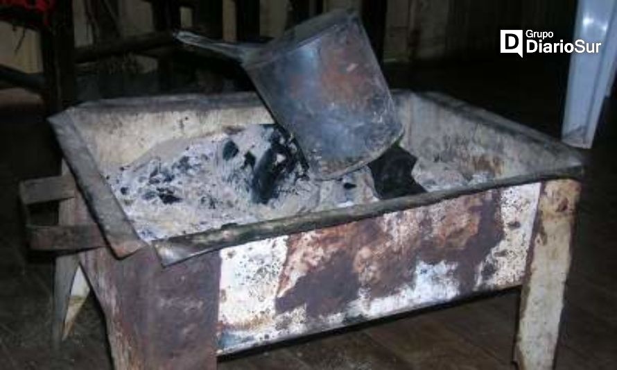 Bomberos de Osorno llama a no utilizar braseros para calefaccionar las casas en invierno 