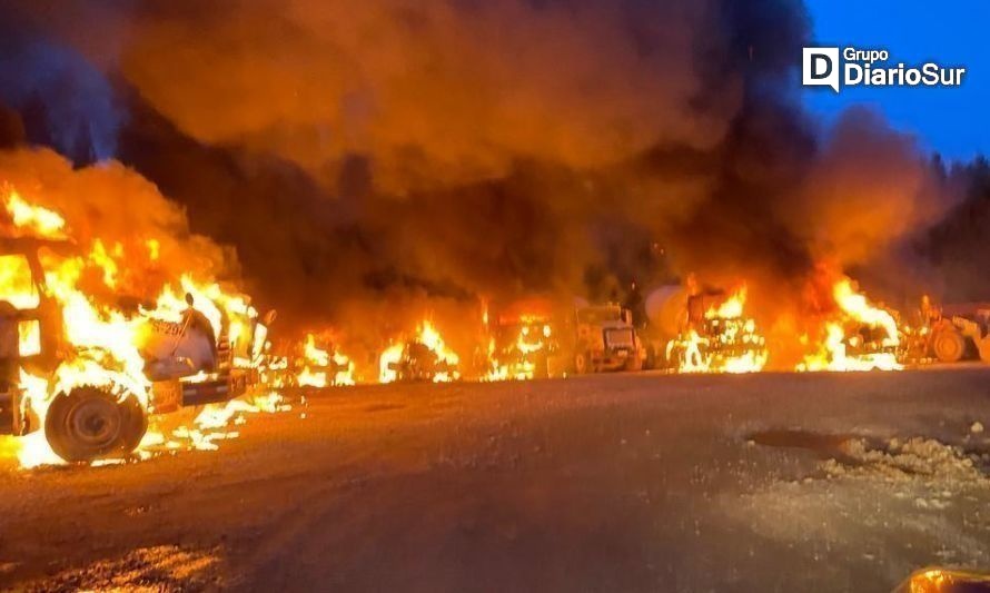 Ataque incendiario deja 13 camiones destruidos en la Región de Los Ríos