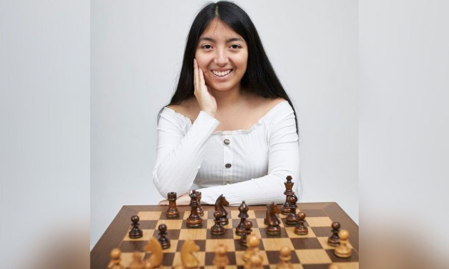 Por segunda vez valdiviana clasifica a la copa mundial de ajedrez