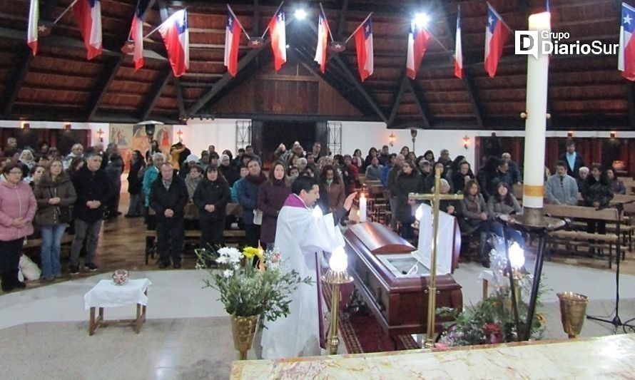 Osorninos despiden al padre Vicente Gottschalk