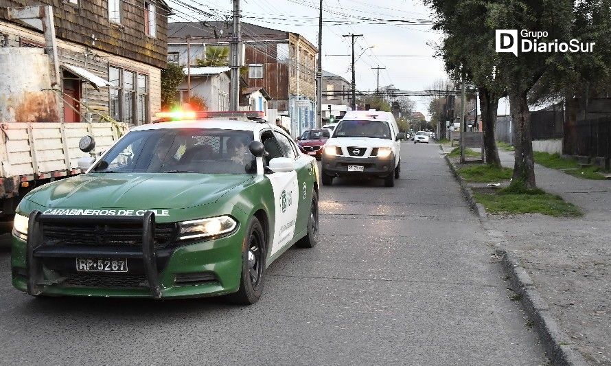 Estudiantes atacaron violentamente a una joven en Osorno