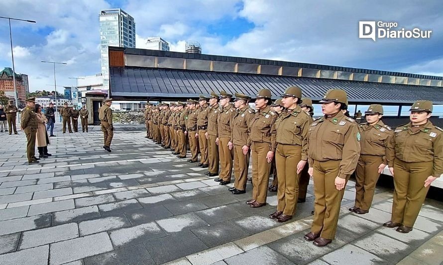 Carabineros recibe a nuevo contingente con dos años de formación