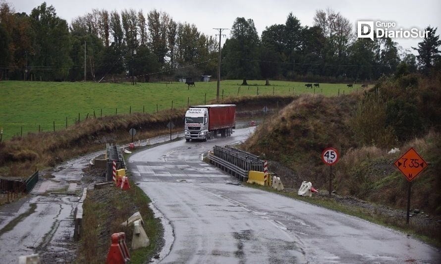 Alcaldesa de Puyehue pide agilizar obras inconclusas de Ruta Internacional