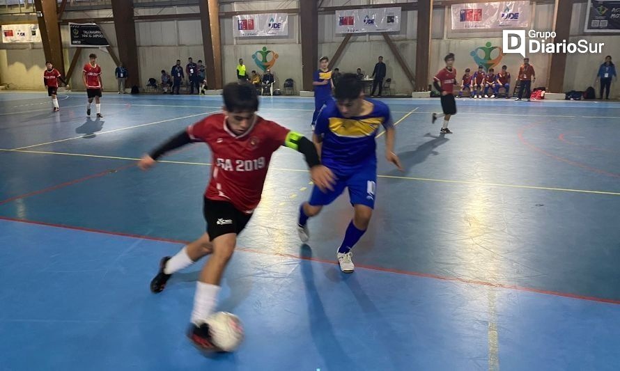 Los Lagos derrota a O’Higgins y avanza a semifinales en el Futsal
Varones de los JDE