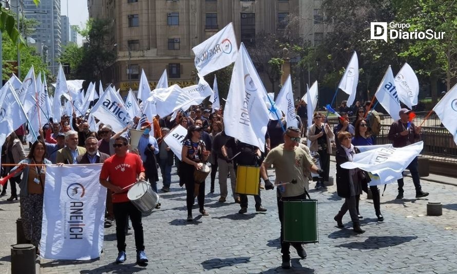 Funcionarios de Impuestos Internos mantienen movilización tras 11 días