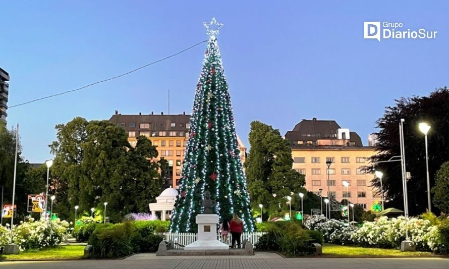 Anuncian hora y fecha para encendido del árbol navideño en Osorno