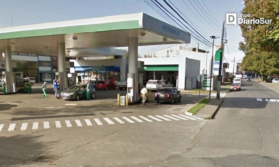 Bomberos concurre a emergencia en bodegas de servicentro en Osorno